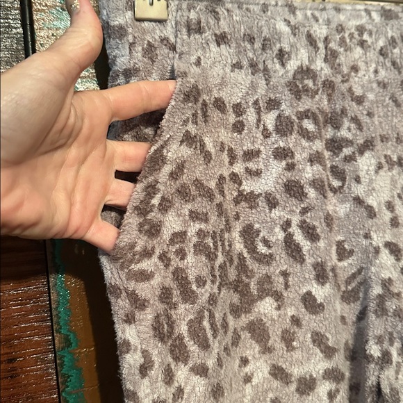 Aerie Gray Lounge Sets Bundle fits XS and Small - Picture 6 of 14